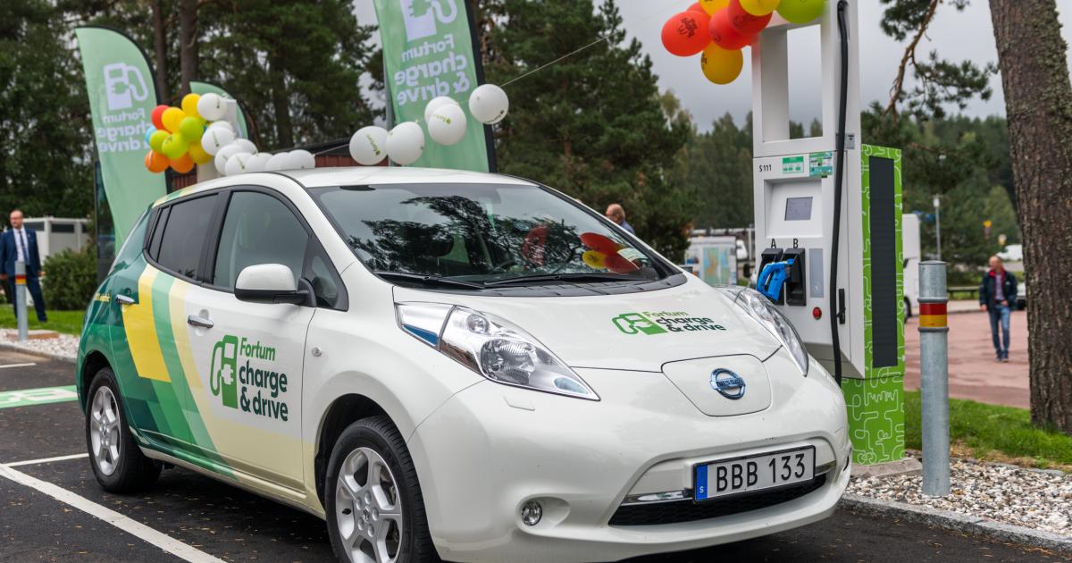 Fortum eröffnet erste Hochleistungs-Ladestation für E-Autos in Schweden