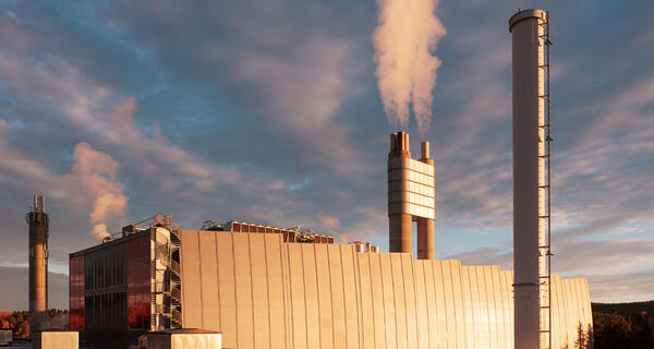 Reducing CO₂ emissions with carbon capture